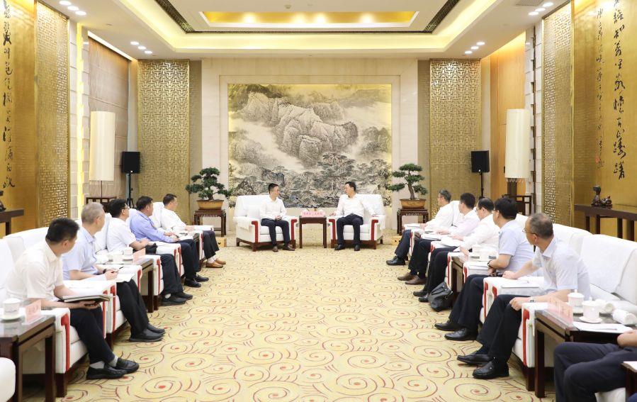 會(huì)見現(xiàn)場(chǎng)2 會(huì)見現(xiàn)場(chǎng)2